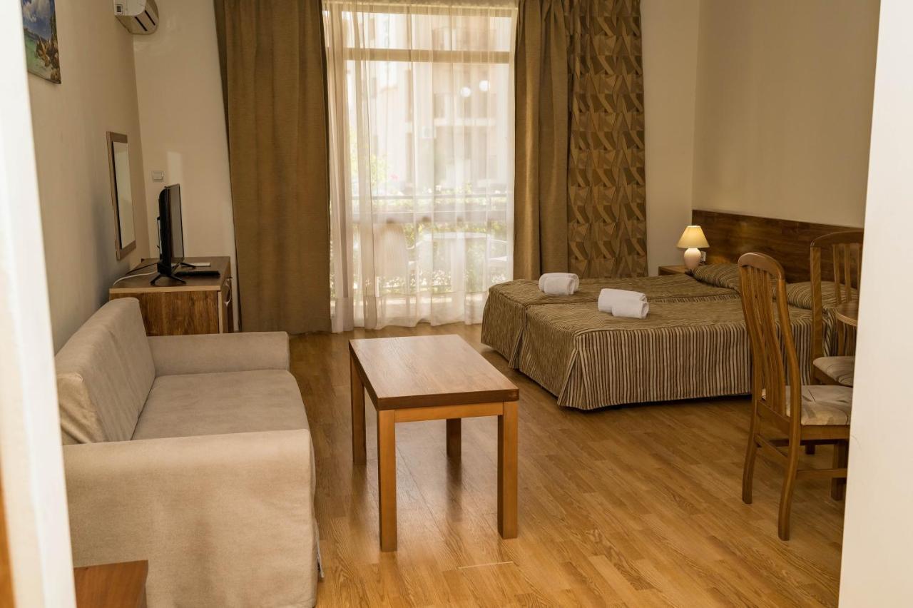 Apart Hotel Sunny Victory 써니비치 외부 사진